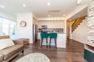 17-115-long-branch-ave-etobicoke-16