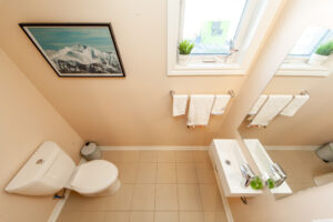 17-115-long-branch-ave-etobicoke-24