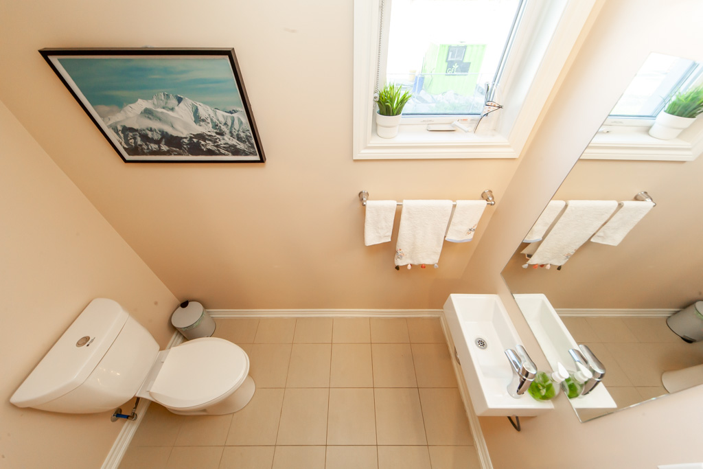 17-115-long-branch-ave-etobicoke-24