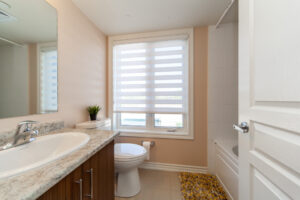 17-115-long-branch-ave-etobicoke-39