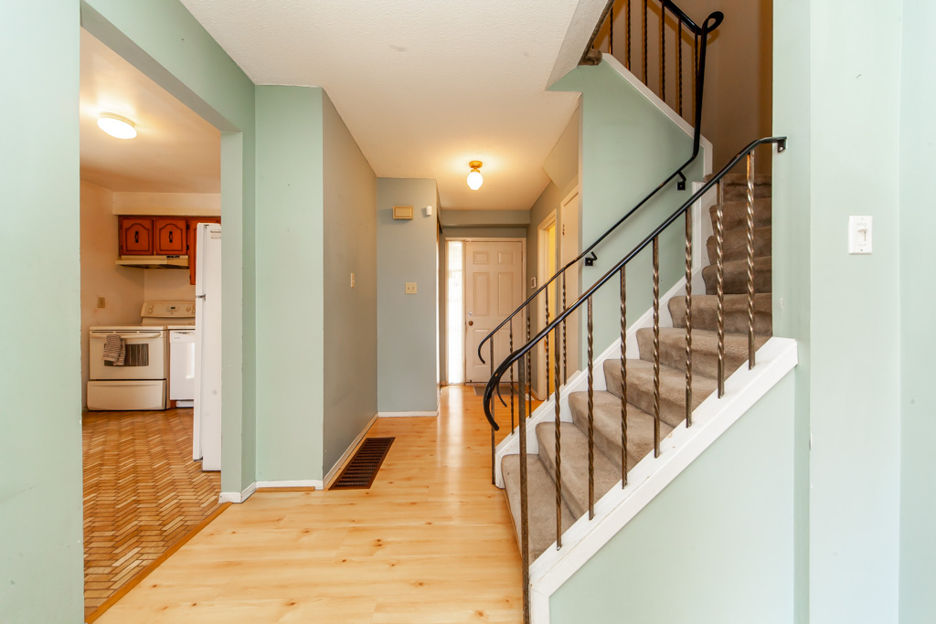 27-roehampton-cres-brampton-16