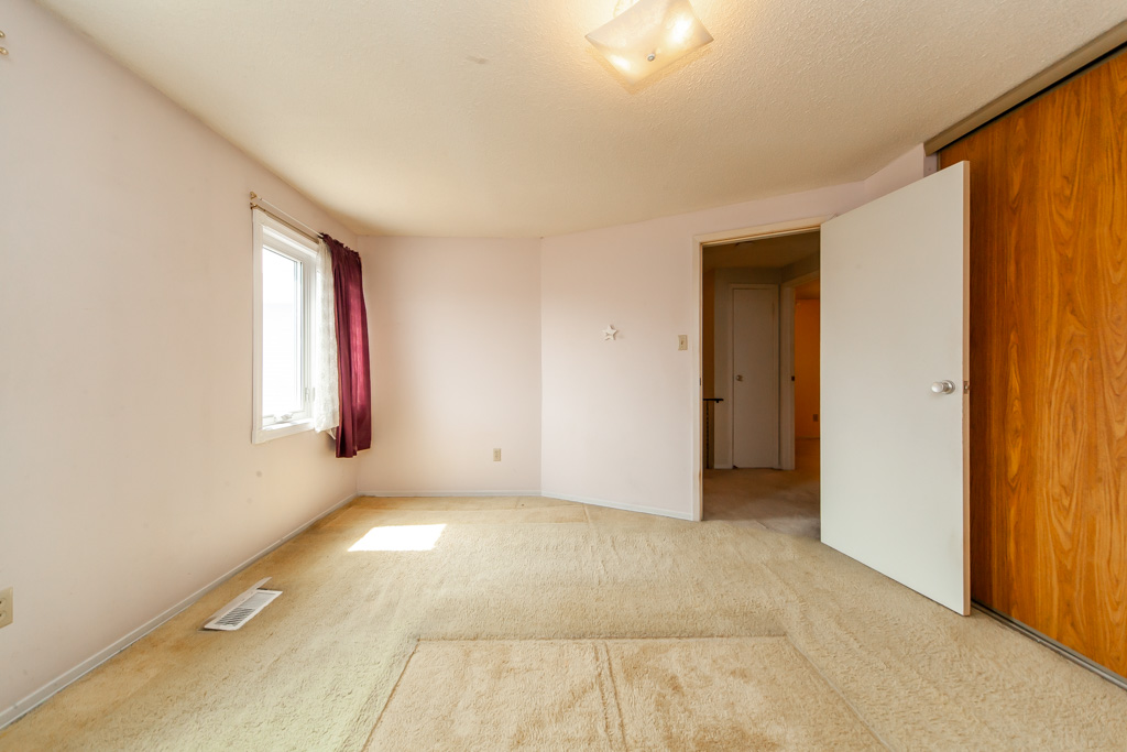 27-roehampton-cres-brampton-23