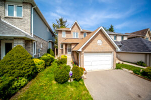 27-roehampton-cres-brampton-3