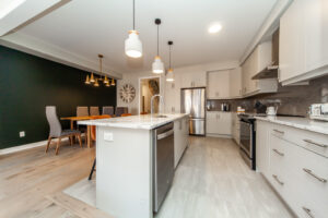 330-silk-twist-dr-east-gwillimbury-11