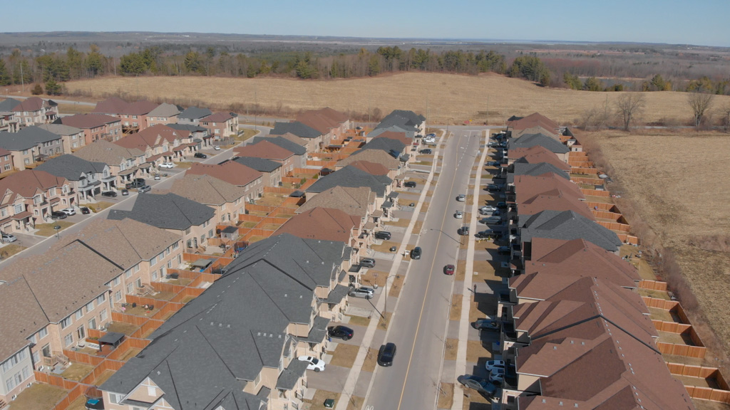 330-silk-twist-dr-east-gwillimbury-aerial-12