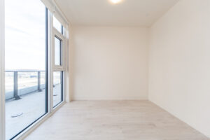 605-8960-jane-st-toronto-26