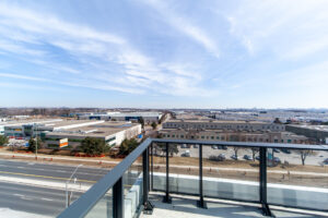 605-8960-jane-st-toronto-46
