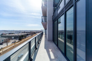605-8960-jane-st-toronto-47