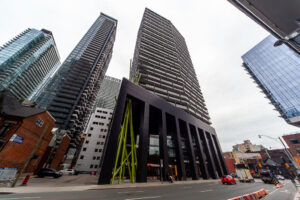 608-125-peter-st-toronto-3