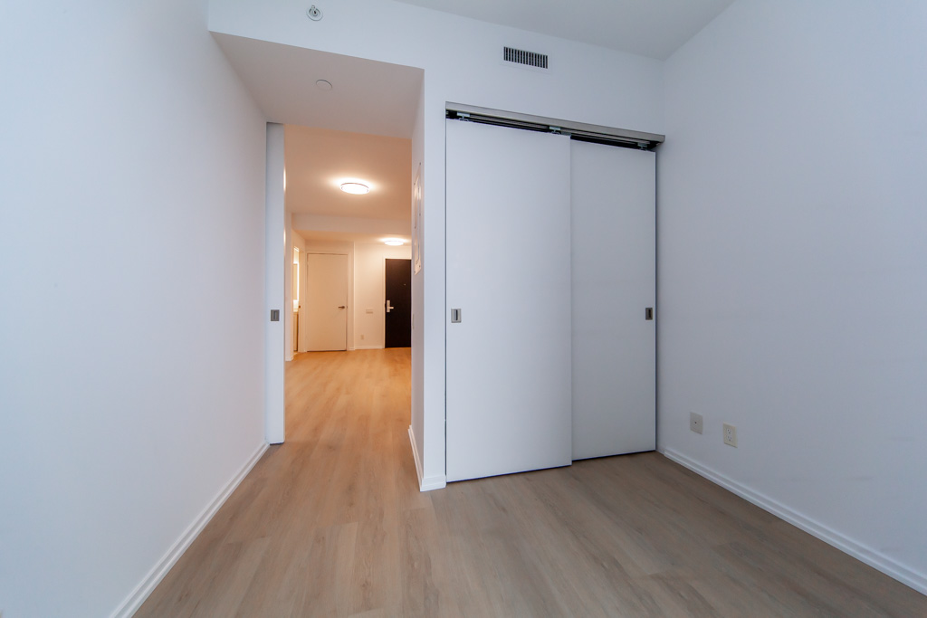608-125-peter-st-toronto-32