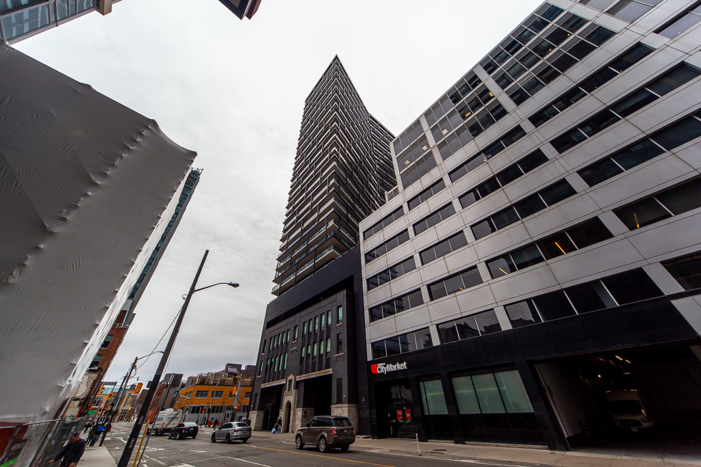 608-125-peter-st-toronto-46