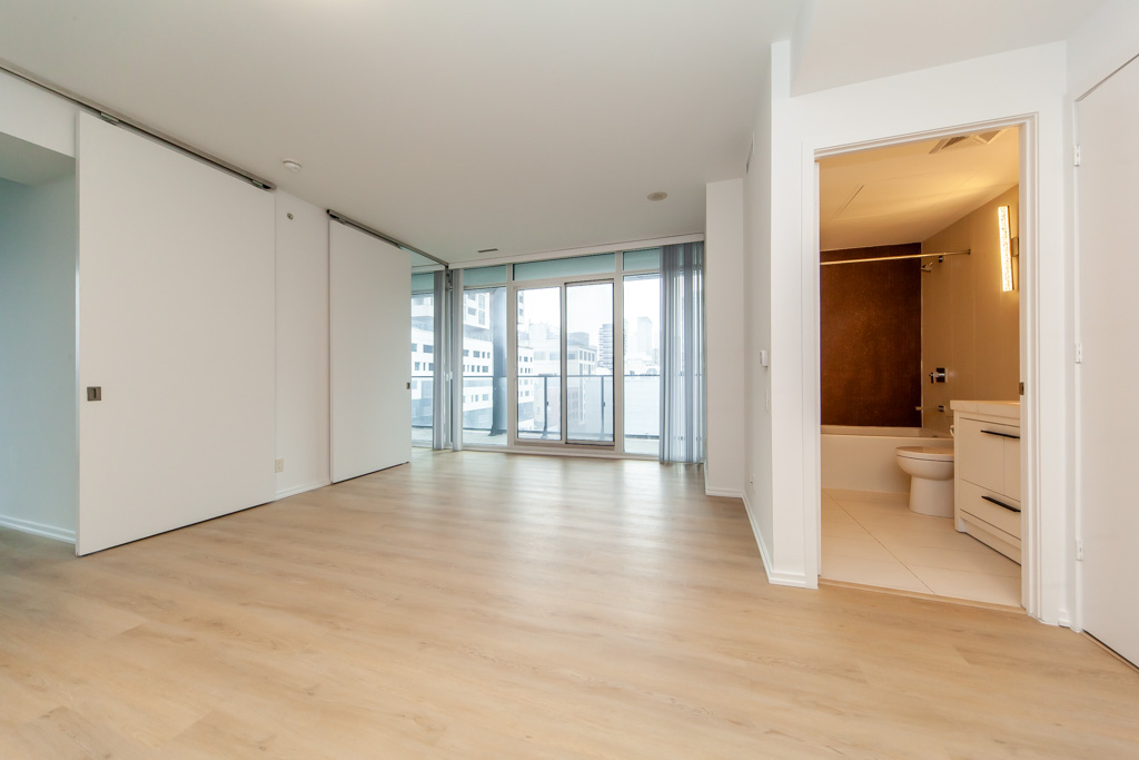 608-125-peter-st-toronto-9