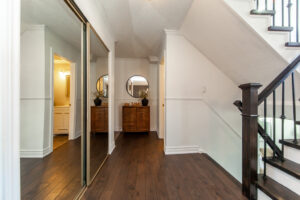 904-thistle-down-cir-mississauga-10