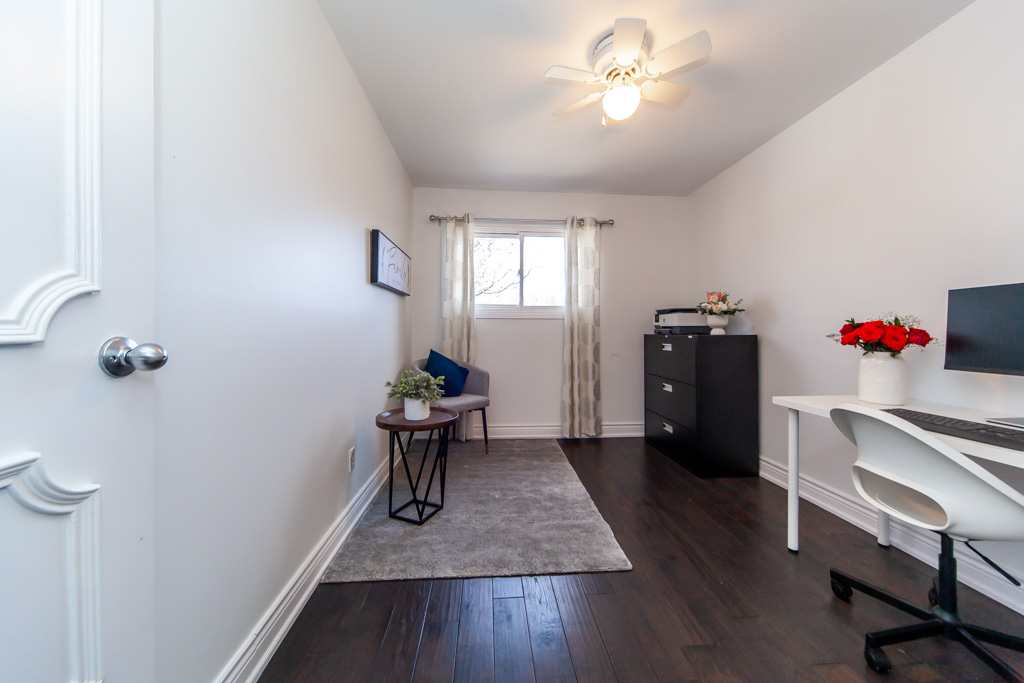 904-thistle-down-cir-mississauga-34