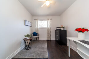 904-thistle-down-cir-mississauga-35