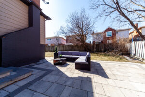 904-thistle-down-cir-mississauga-50