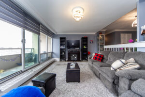 1103-9-four-winds-dr-north-york-16