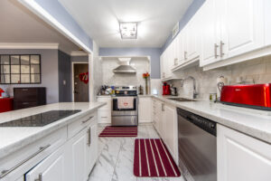 1103-9-four-winds-dr-north-york-24