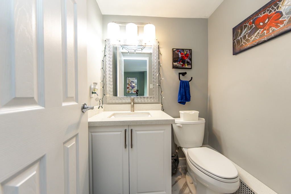 1103-9-four-winds-dr-north-york-30