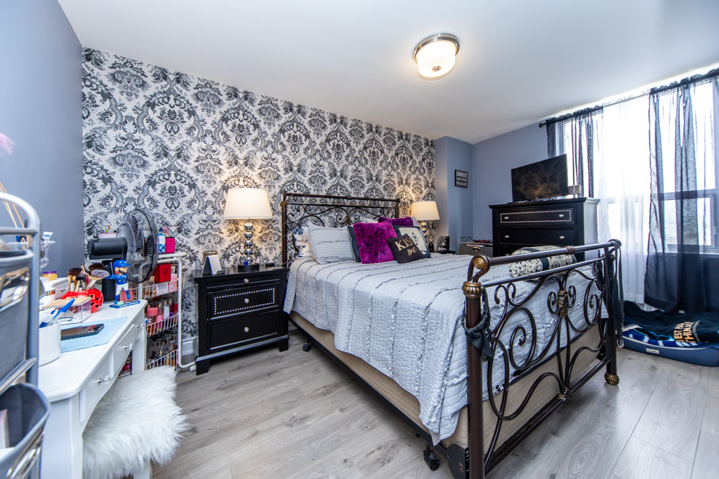 1103-9-four-winds-dr-north-york-31