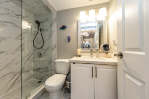 1103-9-four-winds-dr-north-york-35