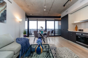 1507-170-bayview-ave-toronto-10