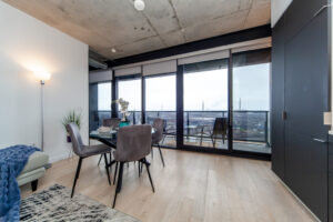 1507-170-bayview-ave-toronto-11