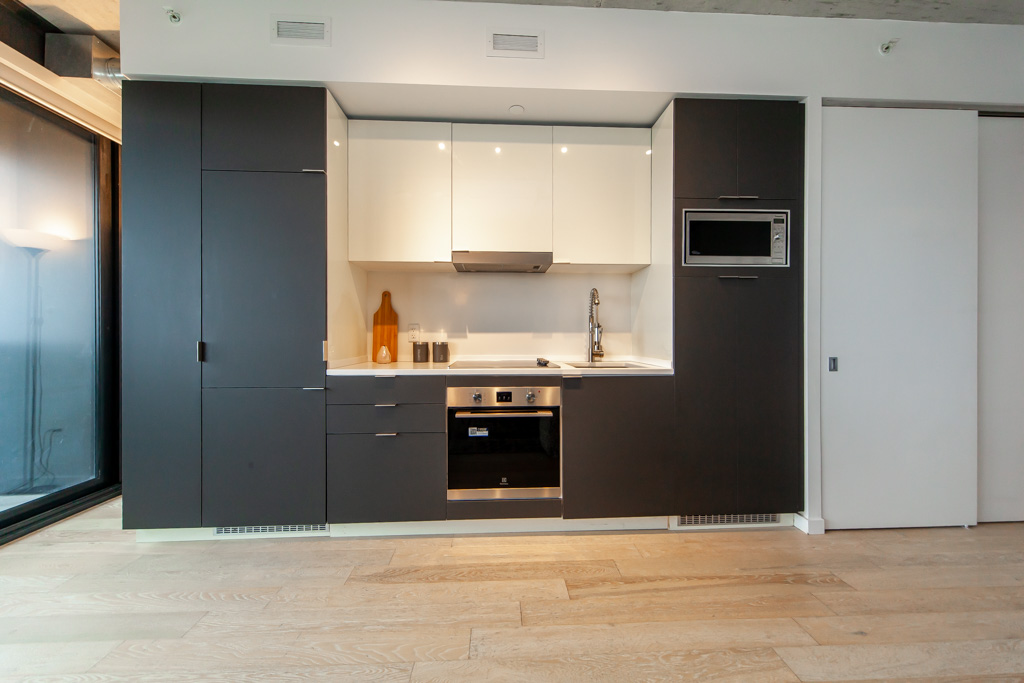 1507-170-bayview-ave-toronto-19