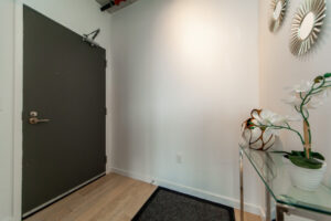 1507-170-bayview-ave-toronto-32