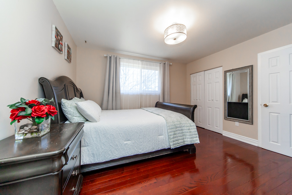 3223-ibbetson-cres-mississauga-19