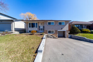 3223-ibbetson-cres-mississauga-2