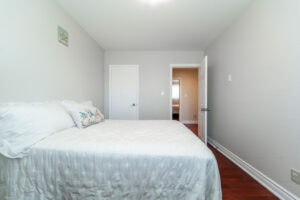 3223-ibbetson-cres-mississauga-27