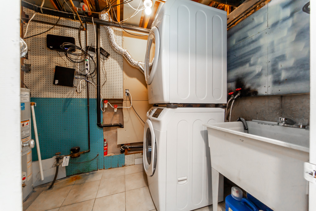3223-ibbetson-cres-mississauga-42