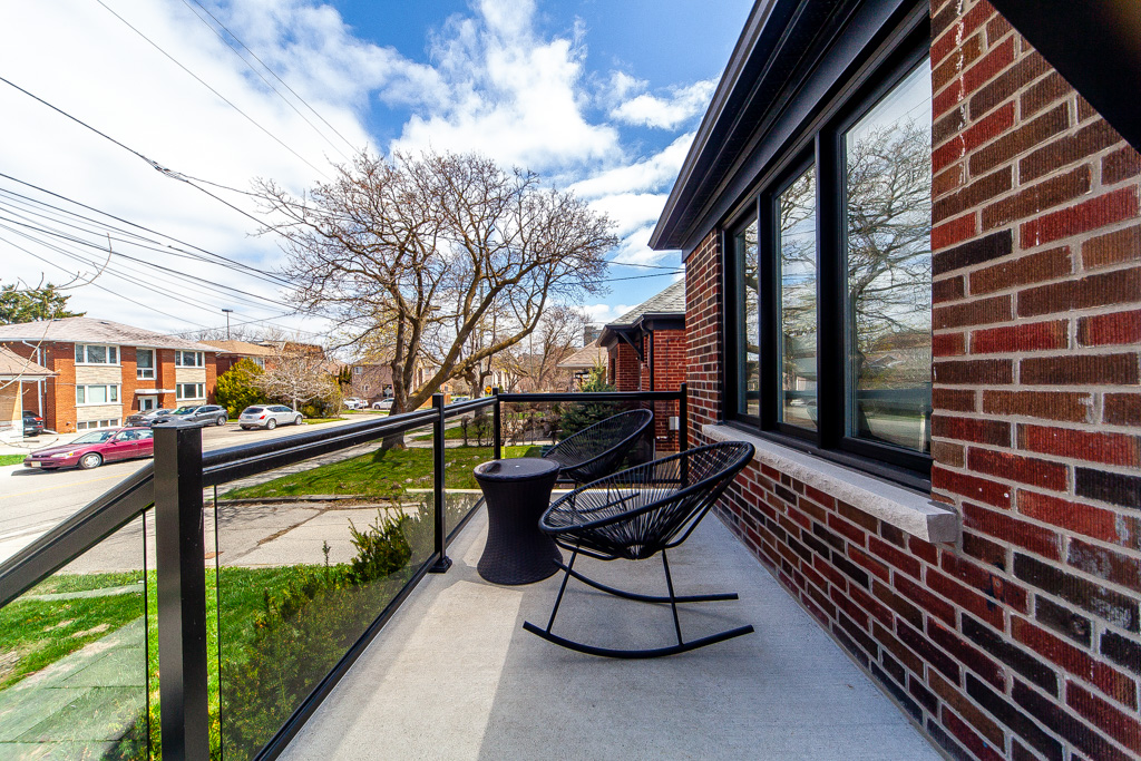 75-manitoba-st-etobicoke-5