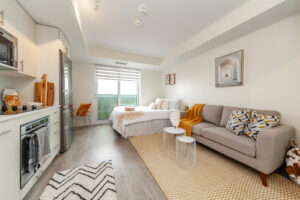 1819-2550-simcoe-st-n-oshawa-12