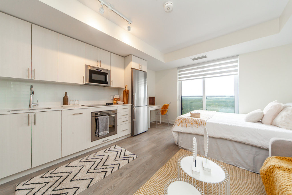 1819-2550-simcoe-st-n-oshawa-17