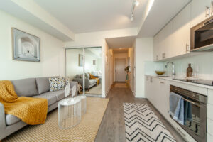 1819-2550-simcoe-st-n-oshawa-26
