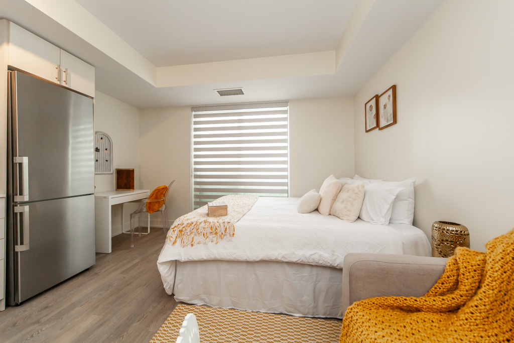 1819-2550-simcoe-st-n-oshawa-35