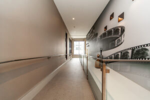 1819-2550-simcoe-st-n-oshawa-36