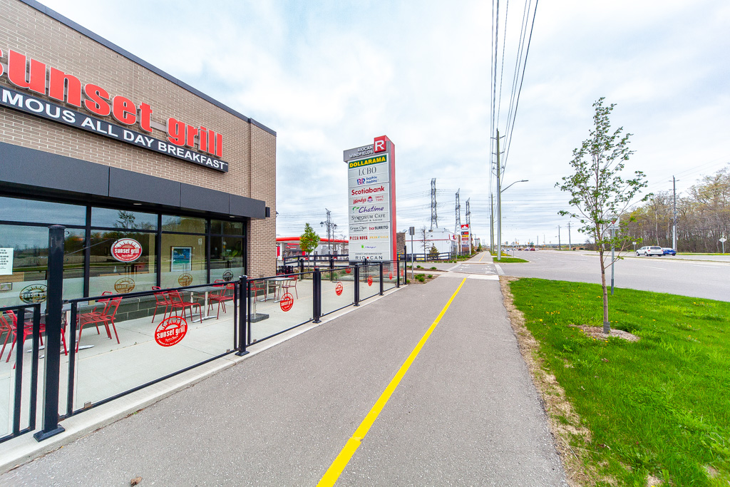 1819-2550-simcoe-st-n-oshawa-54
