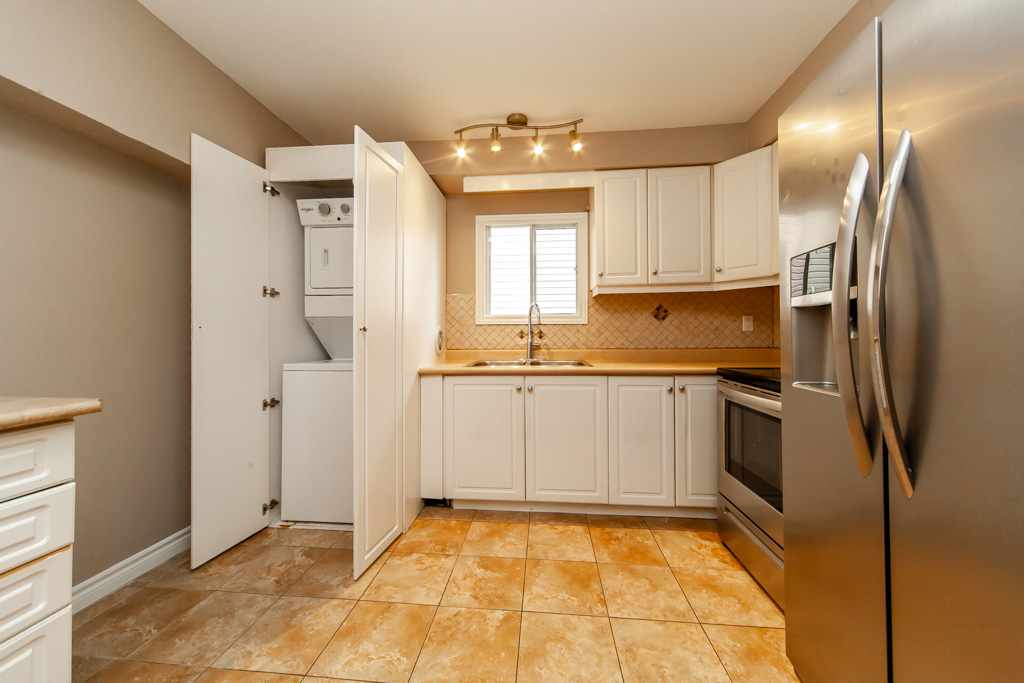 2819-bucklepost-cres-mississauga-15