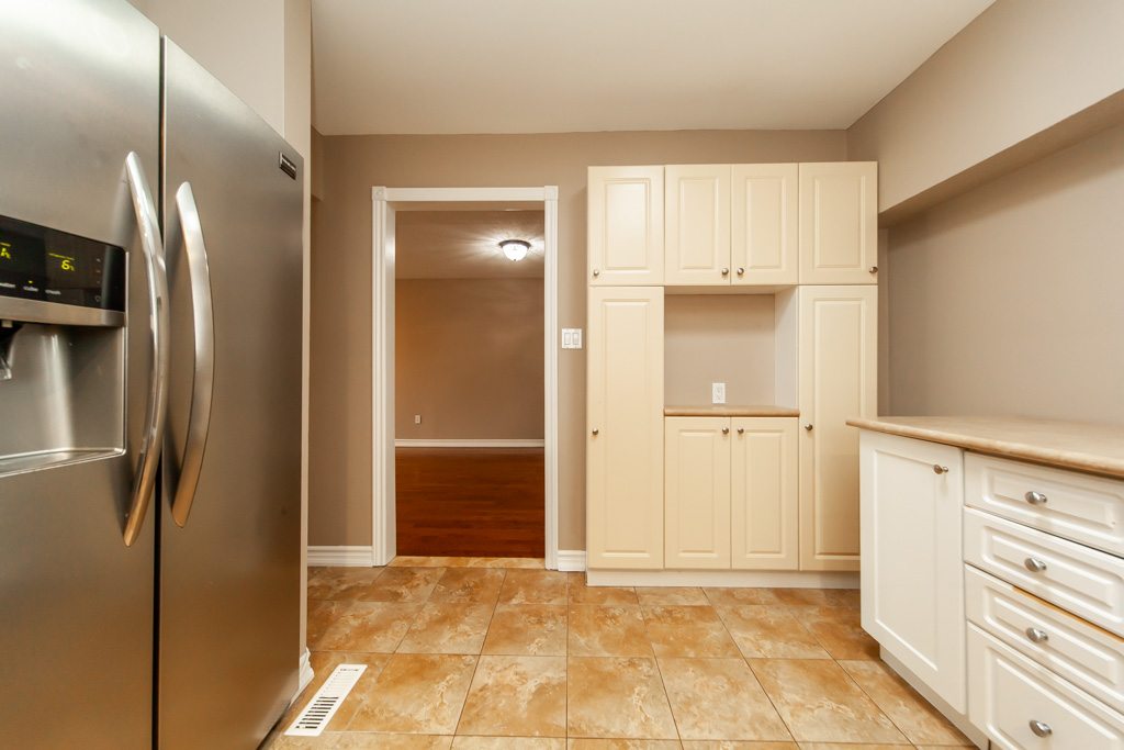 2819-bucklepost-cres-mississauga-18