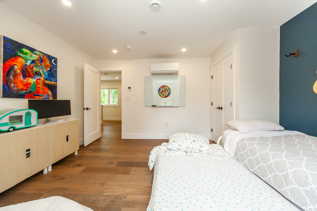 29-pinewood-trail-mississauga-39