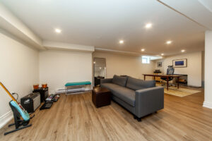 29-pinewood-trail-mississauga-50