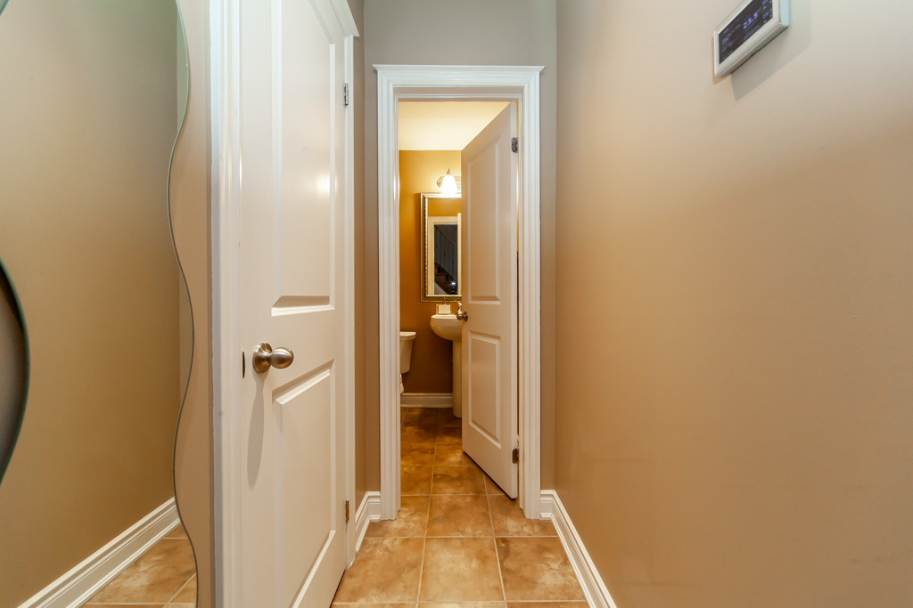 3077-neyagawa-blvd-oakville-24