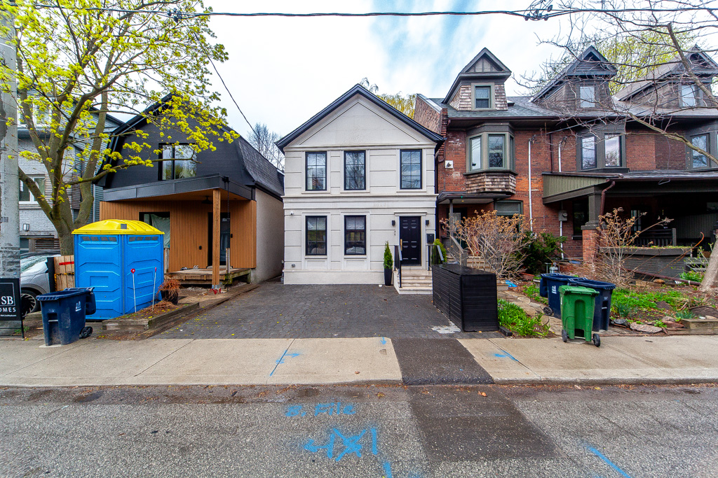 68-winnifred-ave-toronto-2