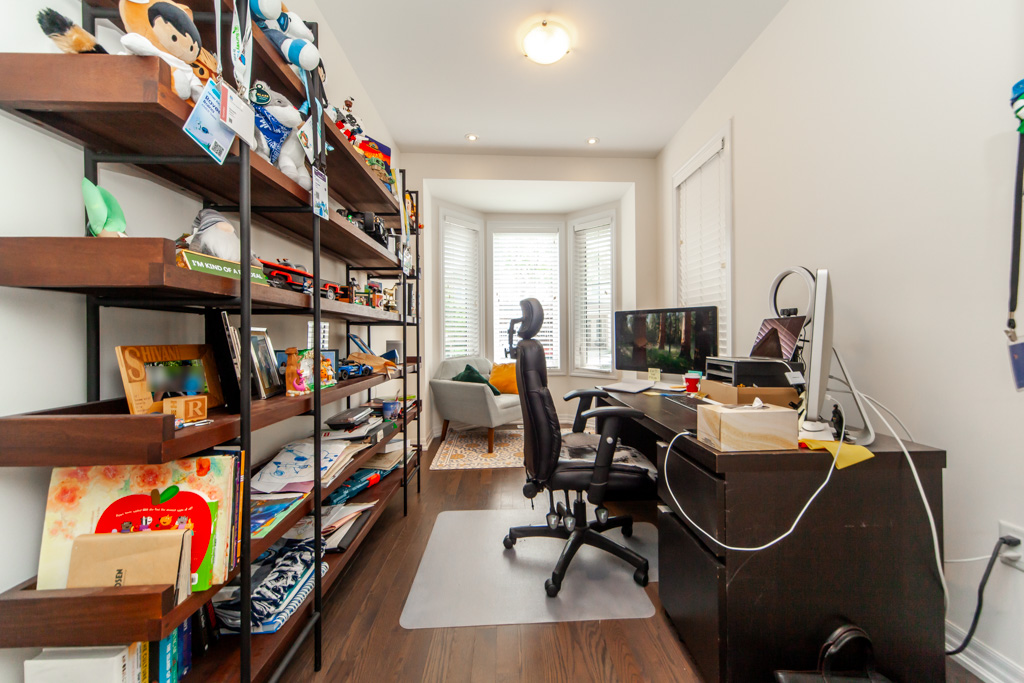 183-beaveridge-ave-oakville-10