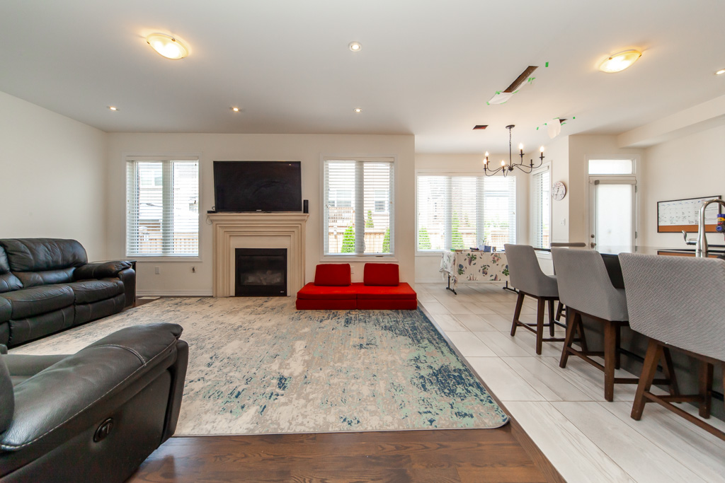 183-beaveridge-ave-oakville-12