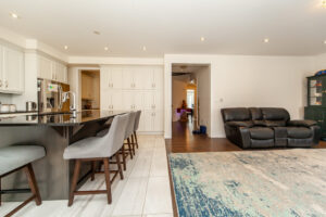 183-beaveridge-ave-oakville-13