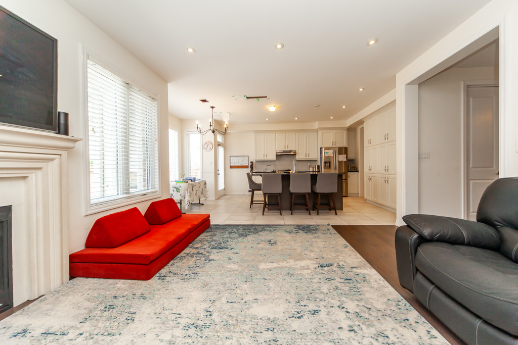 183-beaveridge-ave-oakville-15